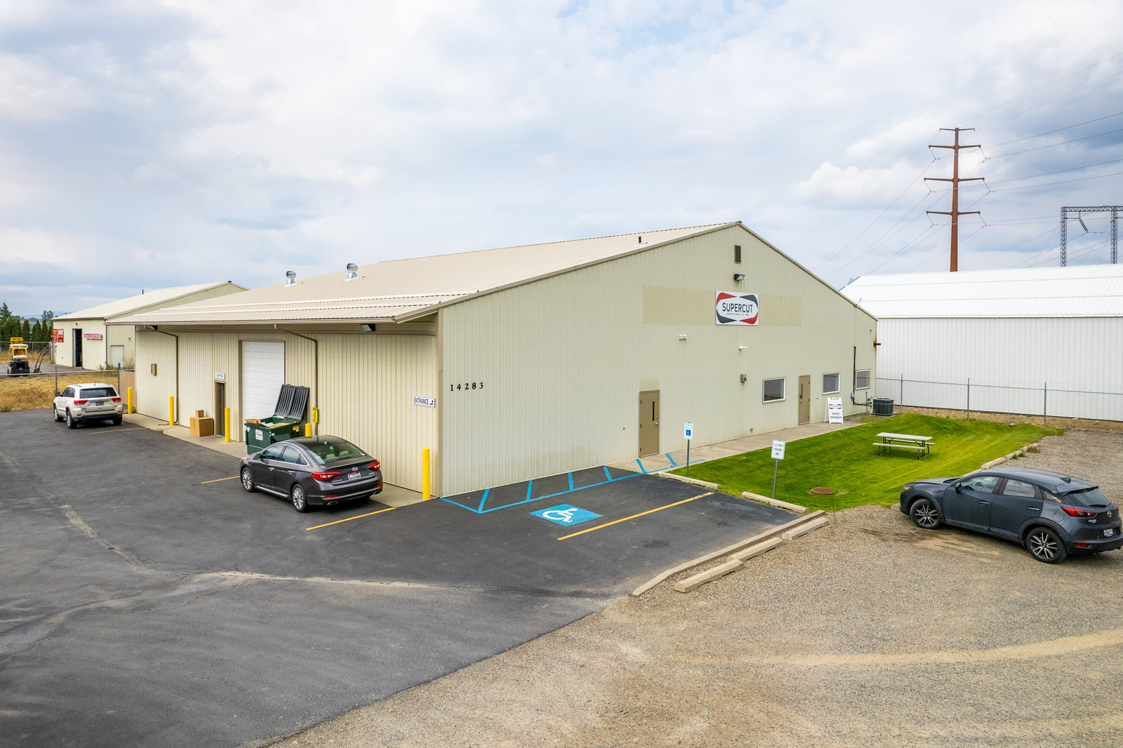 Supercut Bandsaw Rathdrum ID Building